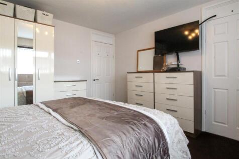 bedroom1.3.jpg