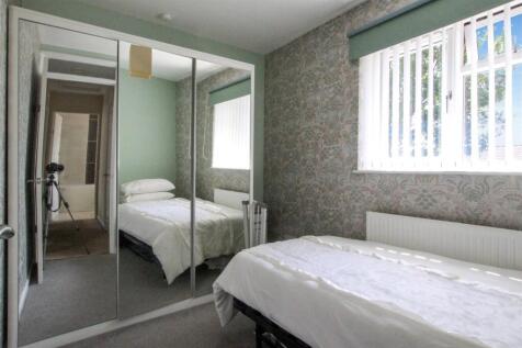 bedroom-3.jpg