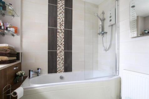 bathroom-2.jpg