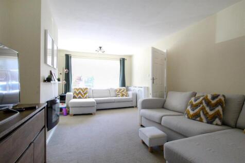 living-room-3.jpg