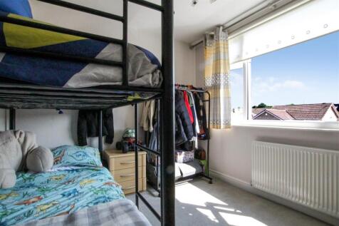 bedroom-2-6.jpg