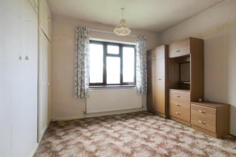 bedroom-2-2.jpg