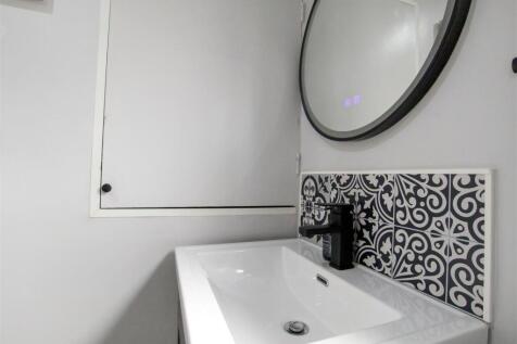 Bathroom-2-1.jpg