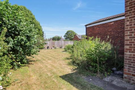 Garden-2-2.jpg