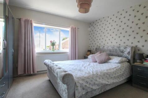 bedroom-1.2-2.jpg