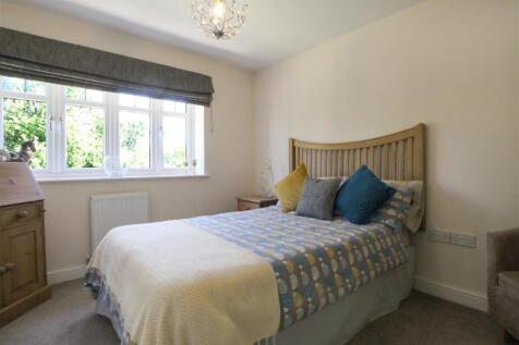 BEDROOM-4-2.jpg