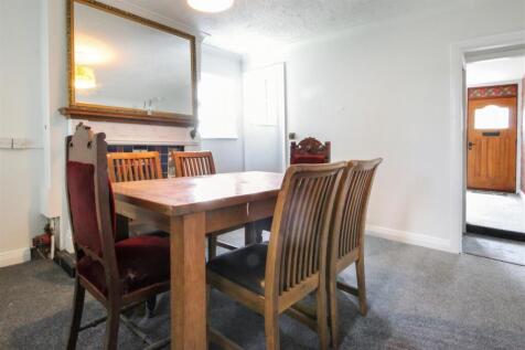 dining-room.jpg