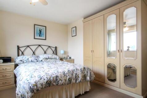 bedroom-1-5.jpg