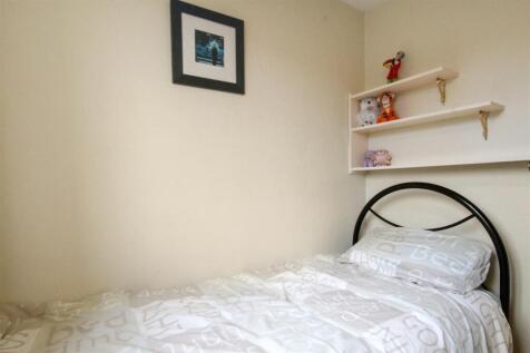 bedroom-three-1.jpg