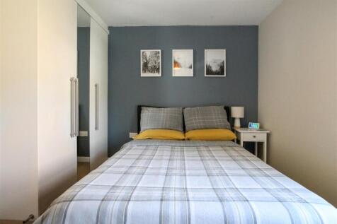 Bed-1-2.jpg