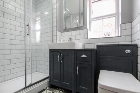 Ensuite-2-1.jpg