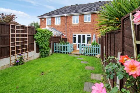 Rear-Garden-2-1.jpg