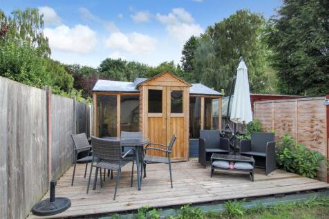 summer-house-1.jpg