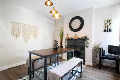 dining-room-2-2.jpg