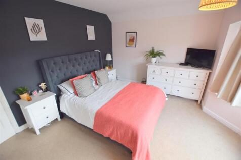 bed 1.JPG