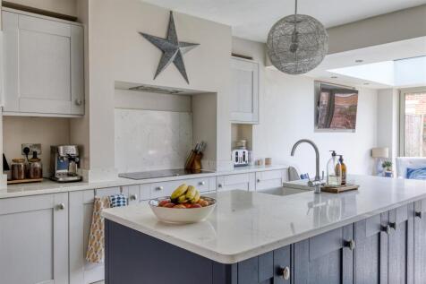 High Specification Fitted Kitchen Area