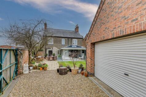 Double Garage