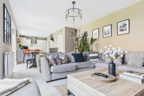 Living Kitchen/Dining/Family Room