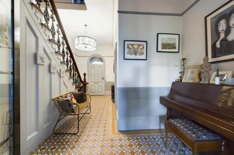 Impressive Entrance Hall