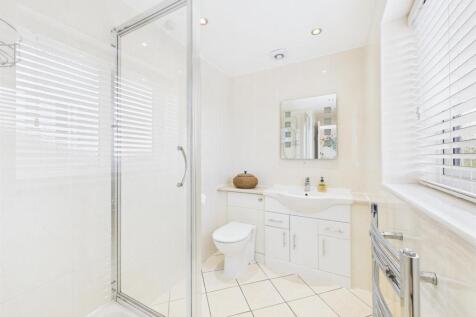 Well-Appointed En-Suite Shower Room