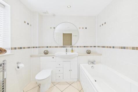 Well-Appointed Bathroom