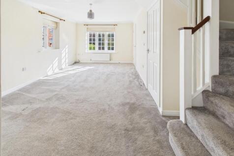 Spacious Lounge