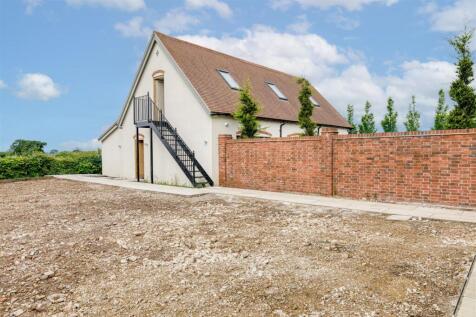 Large Outbuilding which includes Triple Garage