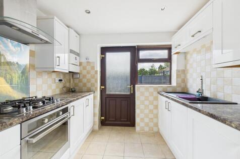 Fitted Kitchen