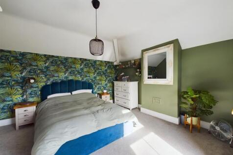 Double Bedroom Five