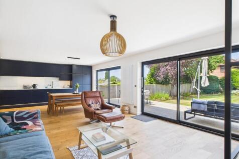Living Kitchen / Dining / Family Room