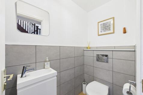 Fitted Guest Cloakroom