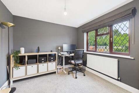 Family Room/Study