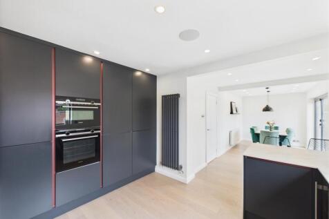 Open Plan Dining Kitchen