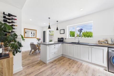 Open Plan Dining Kitchen