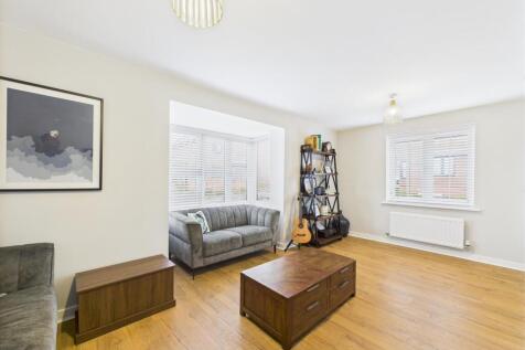Spacious Lounge