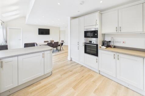 Fabulous Open Plan Extended Dining Kitchen