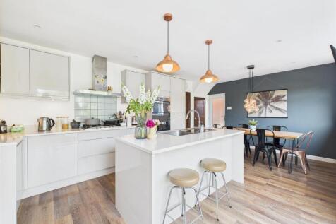 Open Plan Dining Kitchen