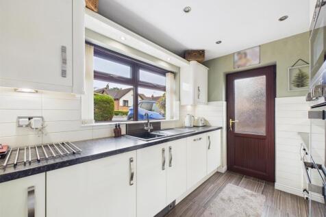 Quality Fitted Kitchen