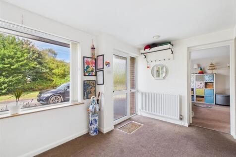 Entrance Hall with Playroom