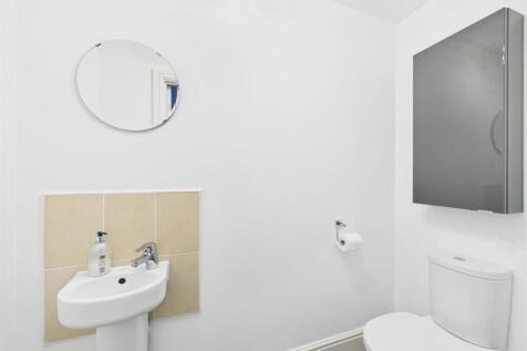Fitted Guest Cloakroom