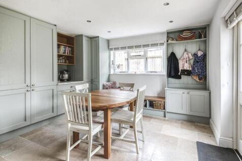 Breakfast Room/Utility