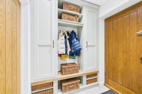 Rear Lobby/Boot Room