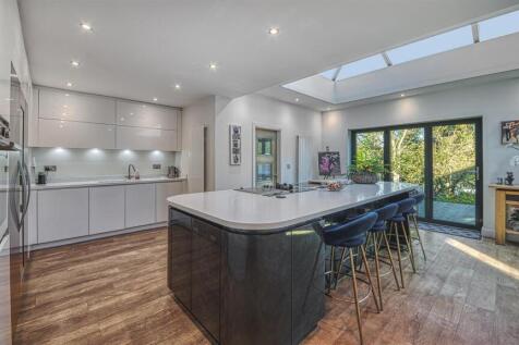 Stunning Open Plan Extended Living Kitchen