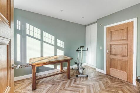 Study/Ground Floor Bedroom