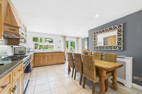 Large Dining Kitchen