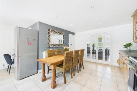 Large Dining Kitchen
