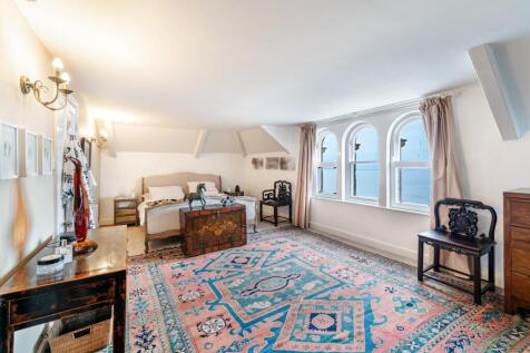 Bedroom Top Floor