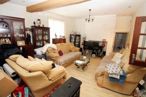 LOUNGE/DINING