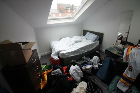 23KR- Bedroom 5.JPG