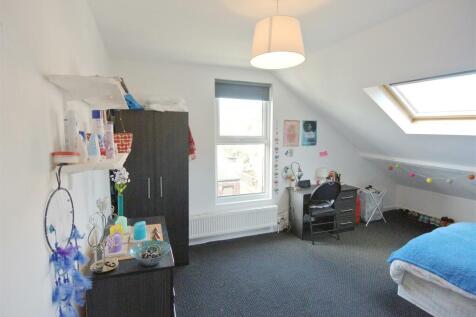 5bCA - Bedroom2.jpg